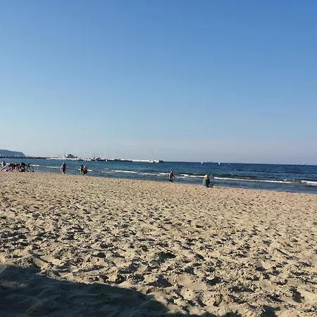 300m Od Pieknej Plazy 300m From A Beautiful * Sopot